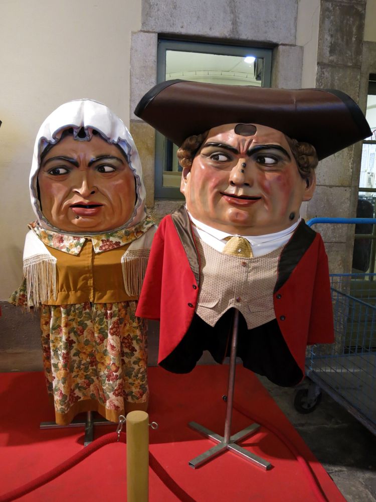 Nans Nous, imatgeria festiva de Manresa